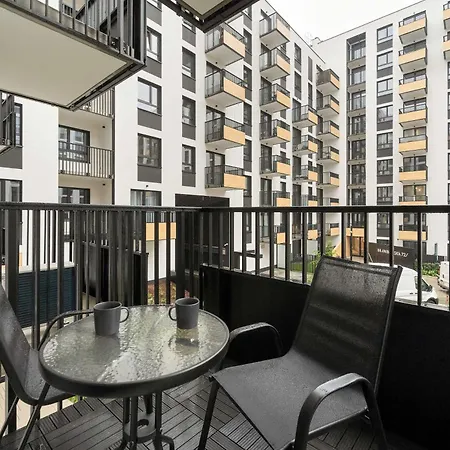 Stylish Apartment For 6 With Balcony Near The Main Square By Noclegi Renters Apartament Wrocław